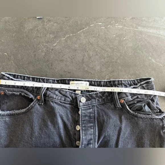 Abercrombie & Fitch Dark Wash Dad High Rise Curve Love Denim Jeans